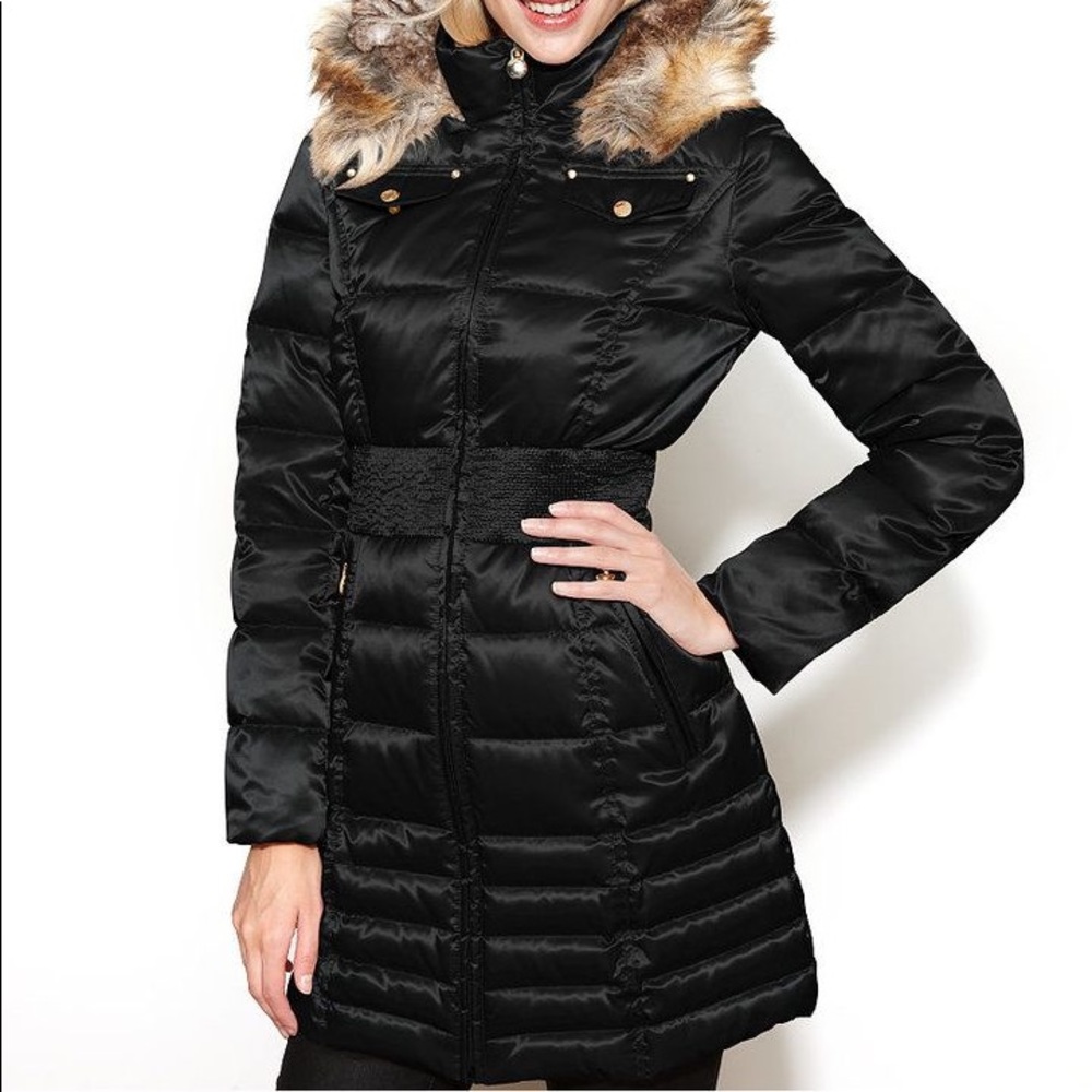 In great used condition just needs minor zipper repair.